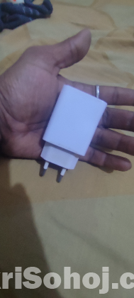 MI 33w fast charger(almost new)